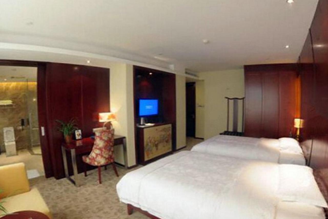 Dongfang Hotel Weifang Exterior photo